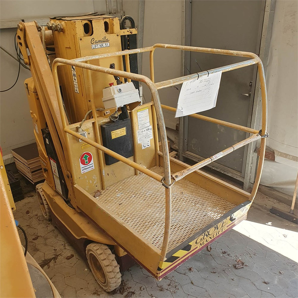 Grove Toucan 800 - Teleskopmastbühne: das Bild 2 Grove Toucan 800 - Teleskopmastbühne: das Bild 2