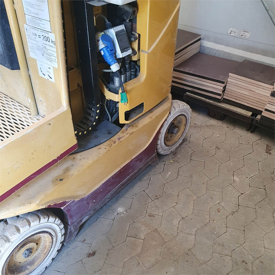 Grove Toucan 800 - Teleskopmastbühne: das Bild 5 Grove Toucan 800 - Teleskopmastbühne: das Bild 5