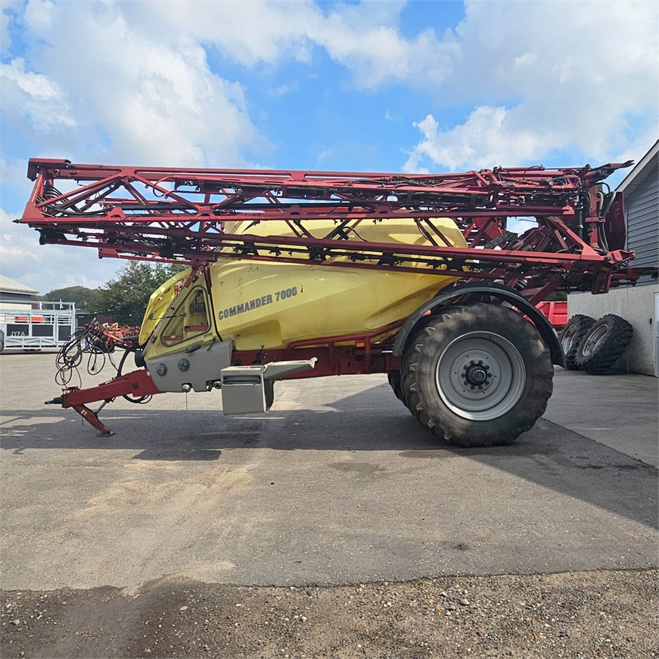 Hardi CM 11 - Pflanzenschutzspritze: das Bild 1 Hardi CM 11 - Pflanzenschutzspritze: das Bild 1