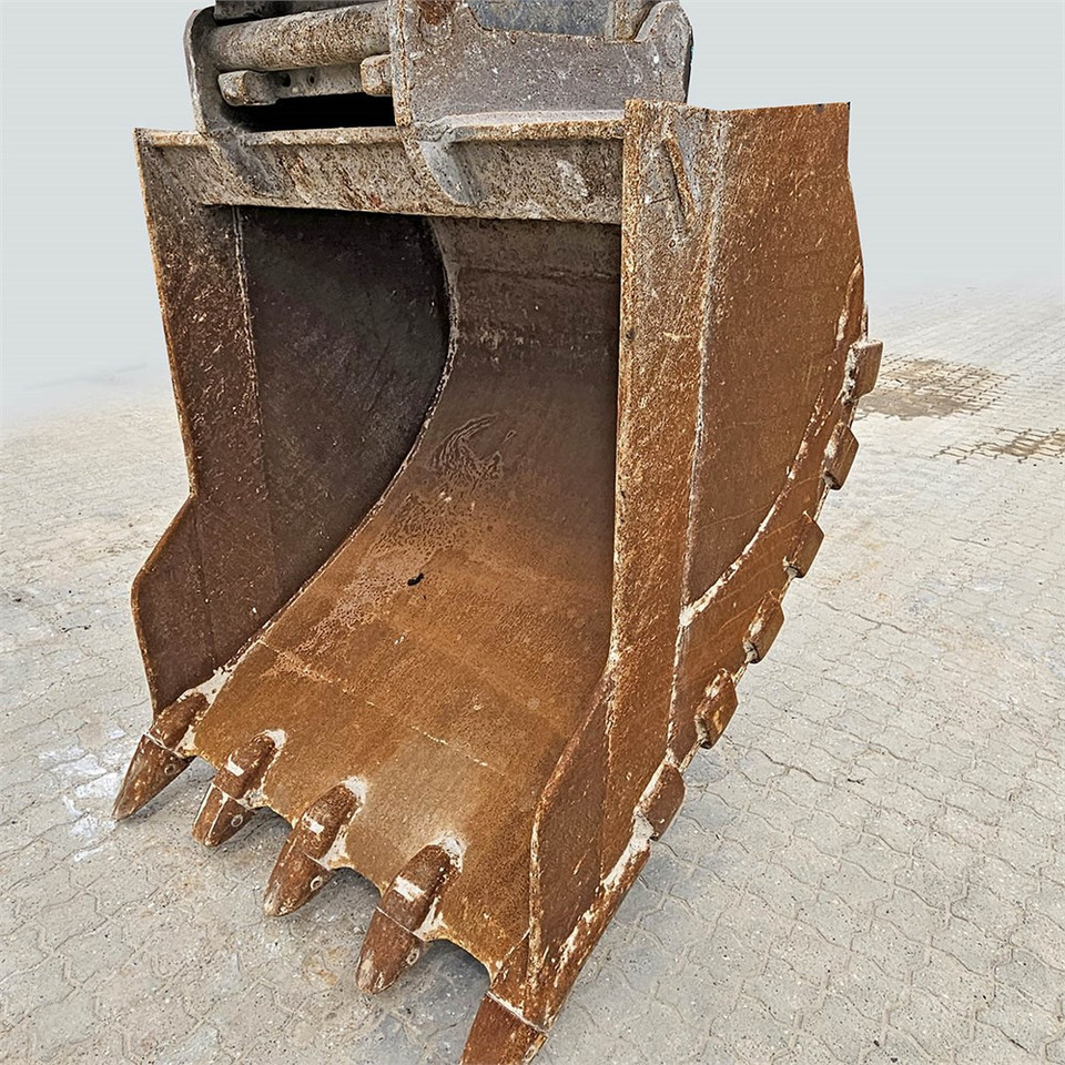 Kettenbagger Hitachi ZX210 LC-5B: das Bild 34