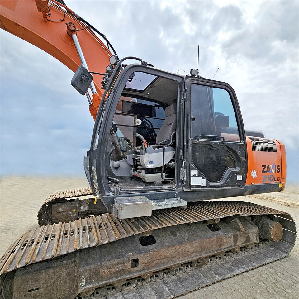 Kettenbagger Hitachi ZX210 LC-5B: das Bild 6