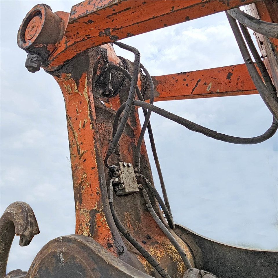 Kettenbagger Hitachi ZX210 LC-5B: das Bild 30