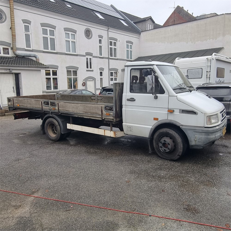 Iveco Daily 50C13, 2,8 TD - Pritsche LKW: das Bild 1 Iveco Daily 50C13, 2,8 TD - Pritsche LKW: das Bild 1
