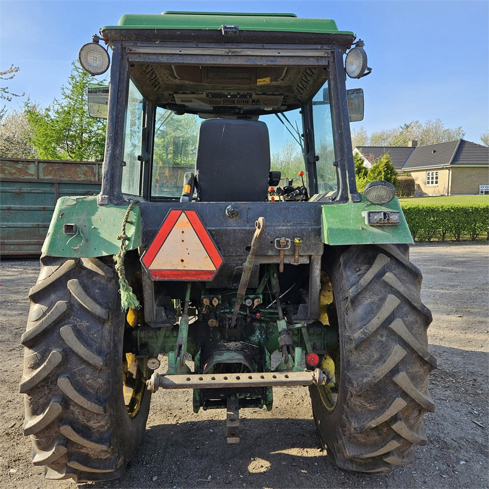 John Deere 2040 - Traktor: das Bild 5 John Deere 2040 - Traktor: das Bild 5