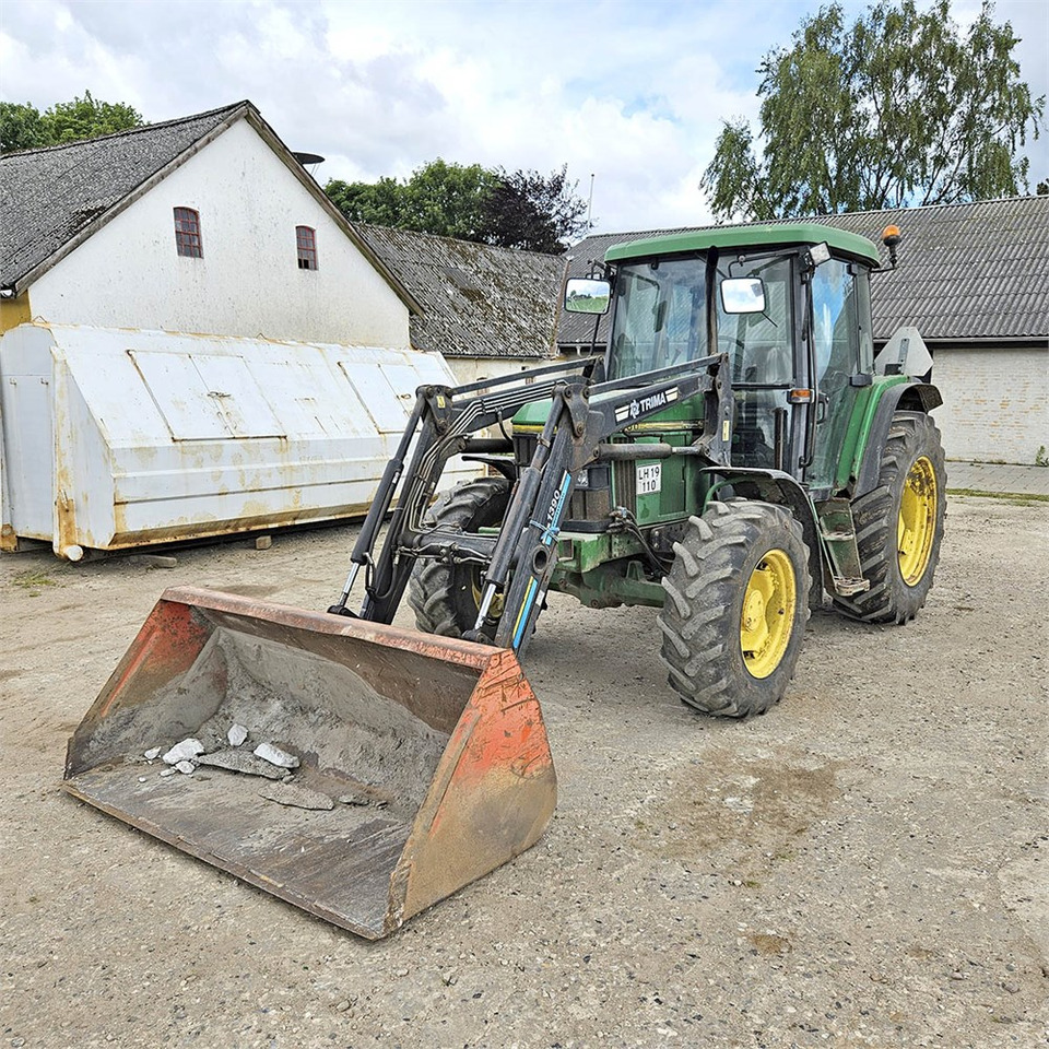 John Deere 6200 - Traktor: das Bild 2 John Deere 6200 - Traktor: das Bild 2