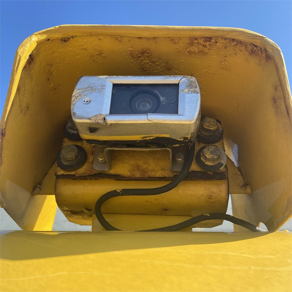 Kettenbagger Komatsu PC210 LC-8K: das Bild 25 Kettenbagger Komatsu PC210 LC-8K: das Bild 25