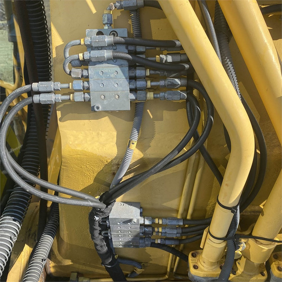 Kettenbagger Komatsu PC210 LC-8K: das Bild 12 Kettenbagger Komatsu PC210 LC-8K: das Bild 12