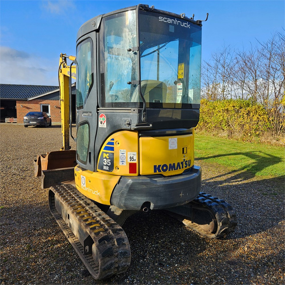 Komatsu PC35MR-3 - Minibagger: das Bild 4 Komatsu PC35MR-3 - Minibagger: das Bild 4