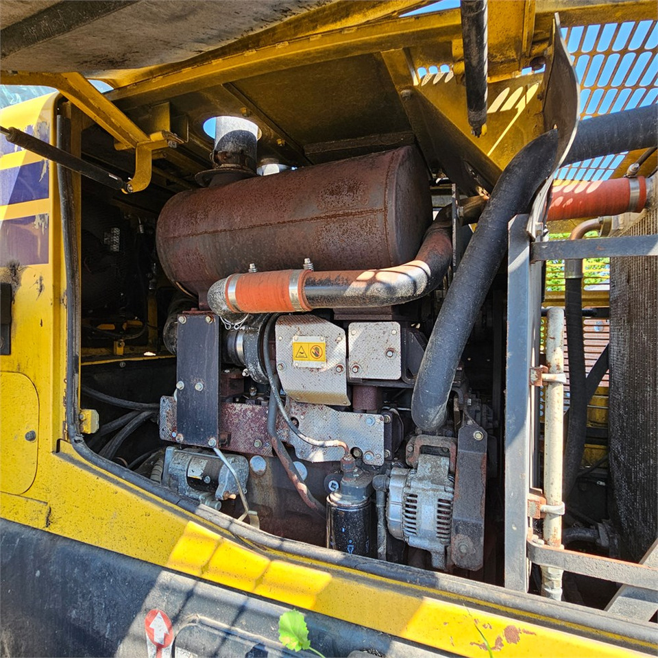 Radlader Komatsu WA320-5H: das Bild 44