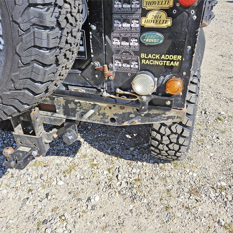 SUV/ Geländewagen Land Rover Defender 90: das Bild 28