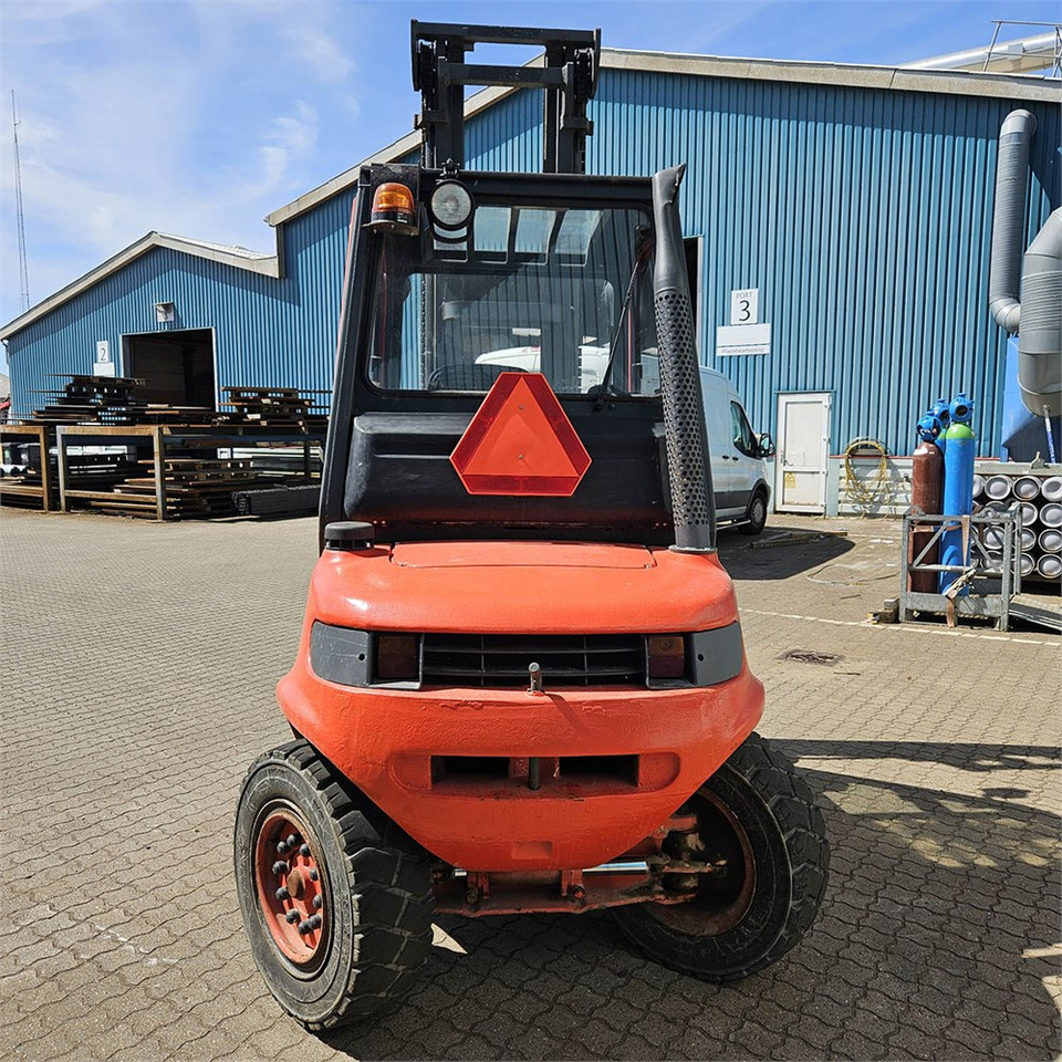 Linde H40D-04 - Gabelstapler: das Bild 4 Linde H40D-04 - Gabelstapler: das Bild 4