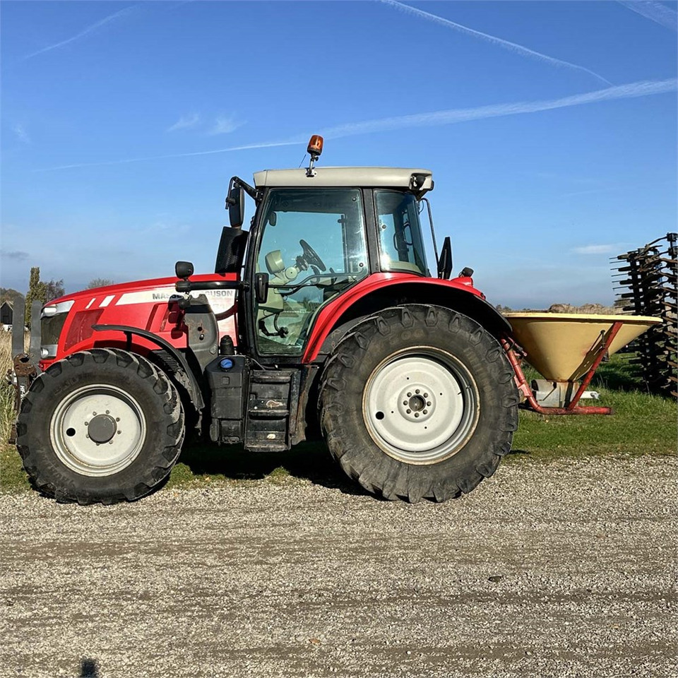 Massey Ferguson 6615 - Traktor: das Bild 4 Massey Ferguson 6615 - Traktor: das Bild 4