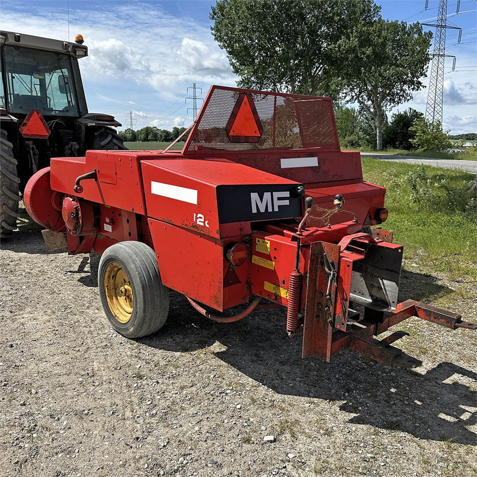 Massey Ferguson MF128 - Grünlandtechnik: das Bild 5 Massey Ferguson MF128 - Grünlandtechnik: das Bild 5
