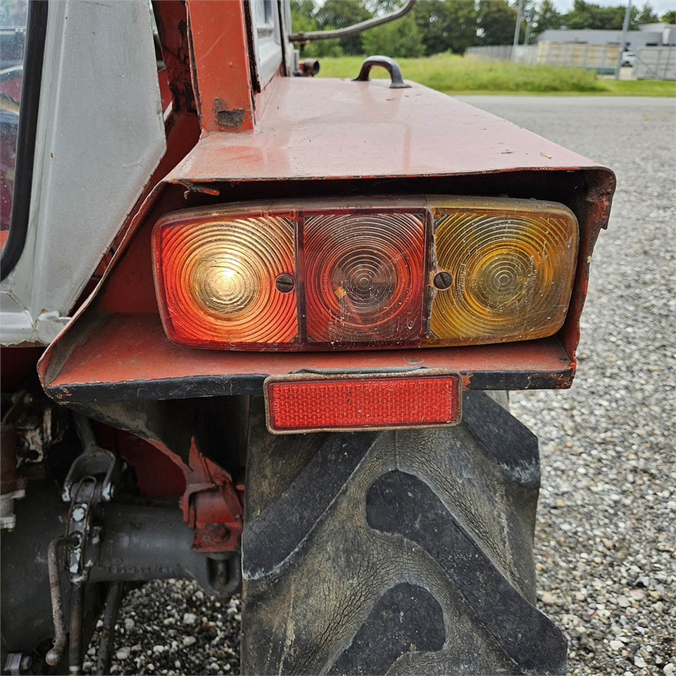 Traktor Massey Ferguson MF135: das Bild 34