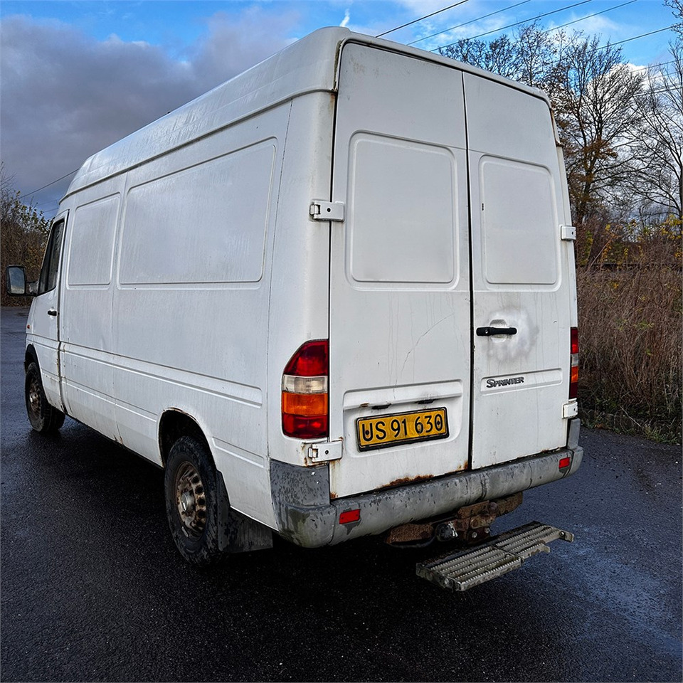 Mercedes SPRINTER 316 CDI-35 - Kastenwagen: das Bild 5 Mercedes SPRINTER 316 CDI-35 - Kastenwagen: das Bild 5