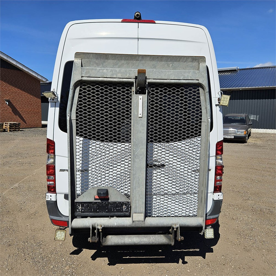 Mercedes Sprinter 316 CDI - Personentransporter: das Bild 5 Mercedes Sprinter 316 CDI - Personentransporter: das Bild 5