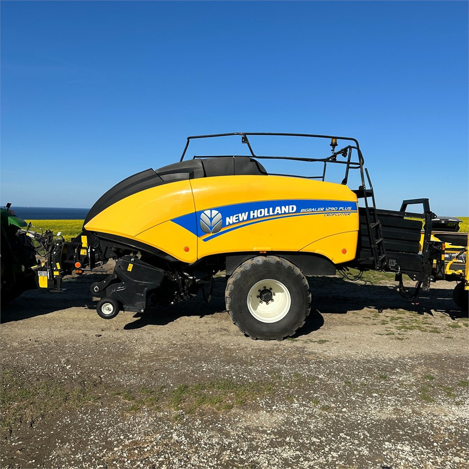 New Holland Bigbaler 1290 Plus - Grünlandtechnik: das Bild 3 New Holland Bigbaler 1290 Plus - Grünlandtechnik: das Bild 3
