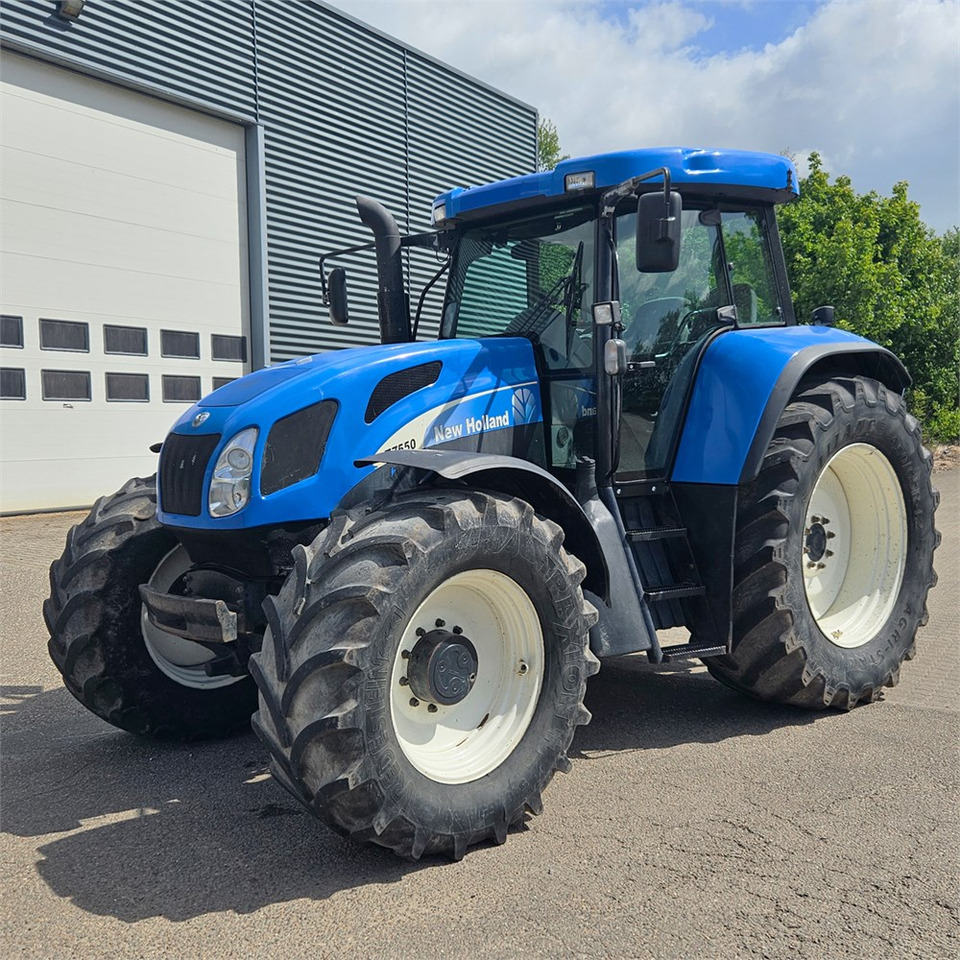 New Holland T7550 - Traktor: das Bild 1 New Holland T7550 - Traktor: das Bild 1