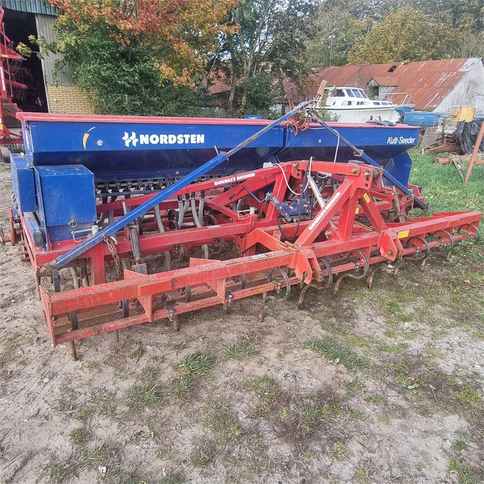 Nordsten Kulti-seeder - Sätechnik: das Bild 3 Nordsten Kulti-seeder - Sätechnik: das Bild 3