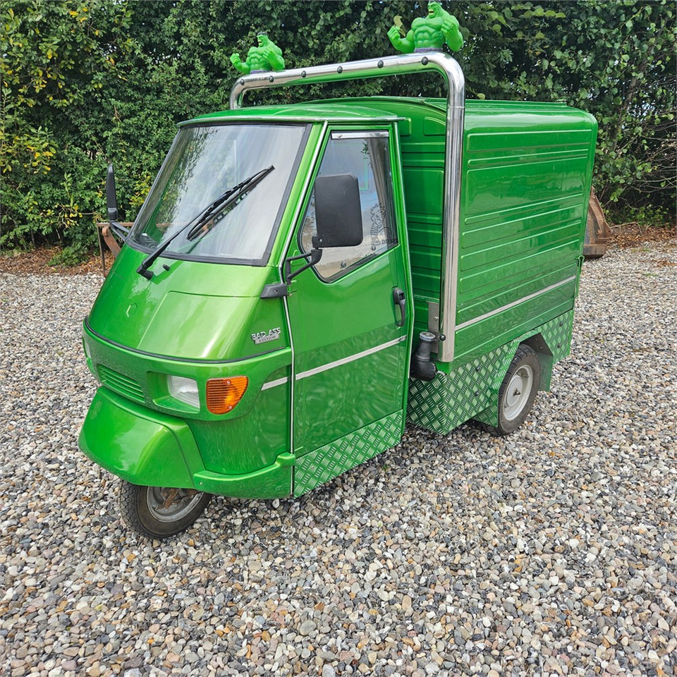 Piaggio APE 50 VAN - Motorrad: das Bild 1 Piaggio APE 50 VAN - Motorrad: das Bild 1