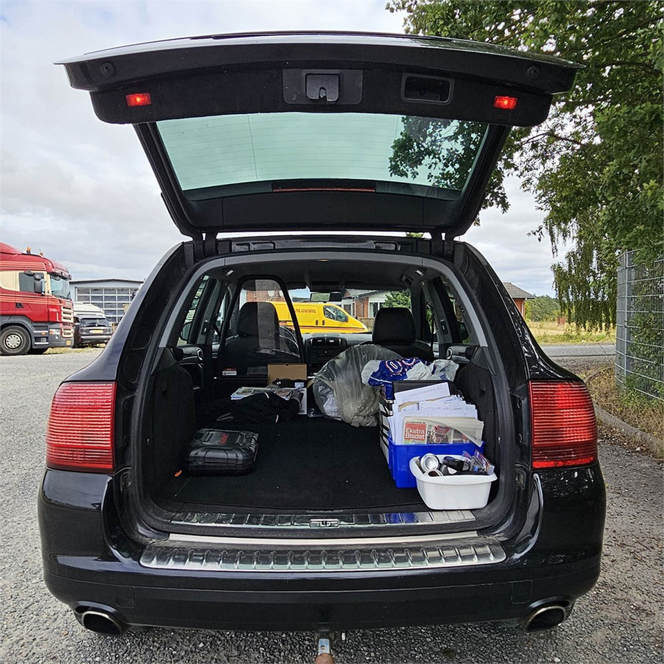 SUV/ Geländewagen Porsche Cayenne S: das Bild 27