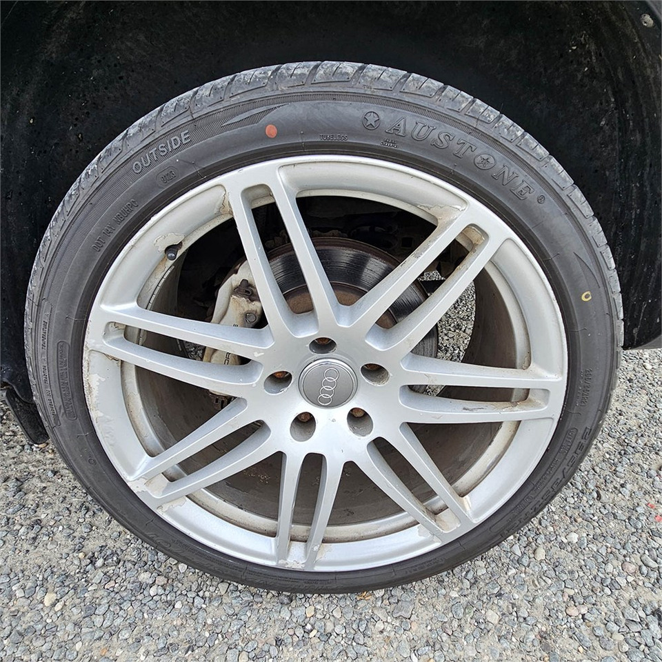 SUV/ Geländewagen Porsche Cayenne S: das Bild 34