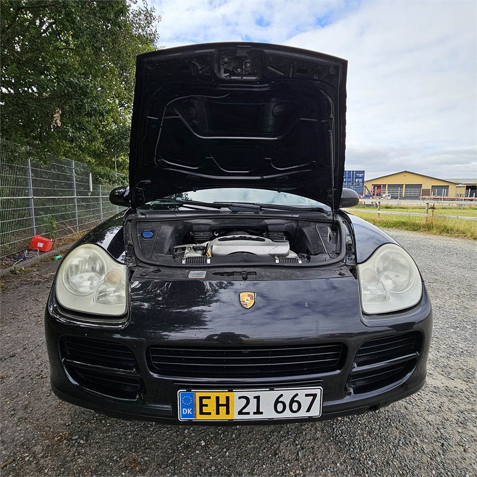 SUV/ Geländewagen Porsche Cayenne S: das Bild 26
