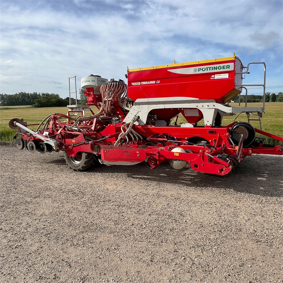 Sätechnik Pöttinger Terrasem C4 Fertilizer: das Bild 7