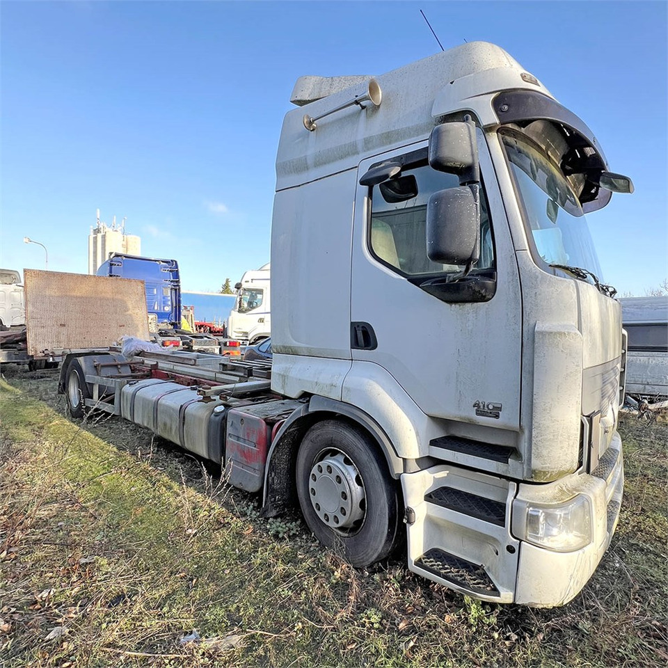 Renault 410 DXI Premimium - Fahrgestell LKW: das Bild 1 Renault 410 DXI Premimium - Fahrgestell LKW: das Bild 1