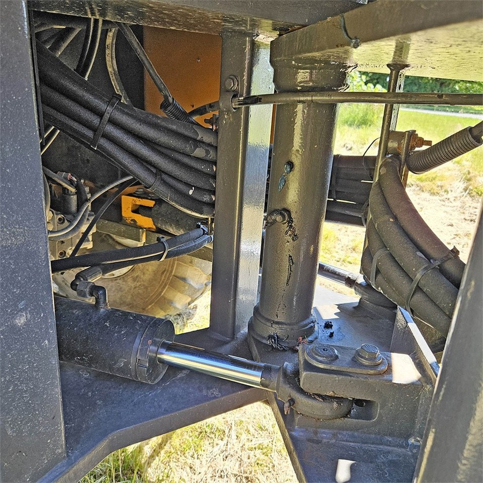 Radlader Schaeff-Terex SKL 844: das Bild 27