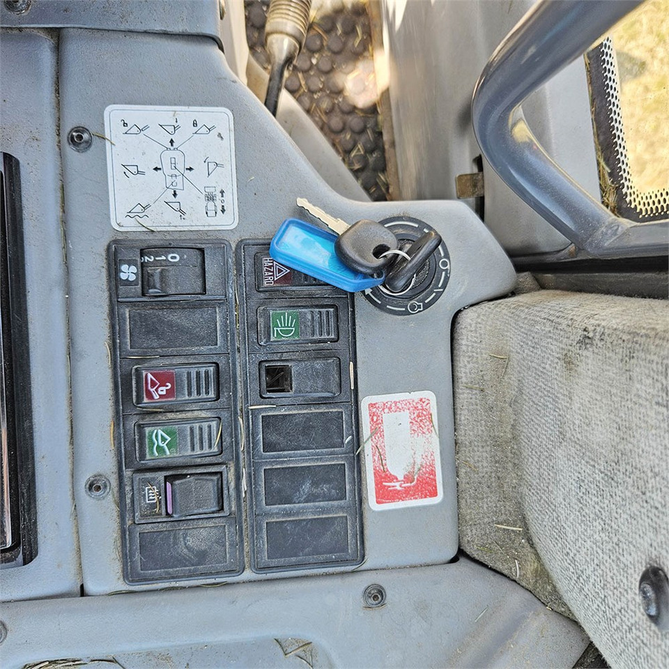 Radlader Schaeff-Terex SKL 844: das Bild 14