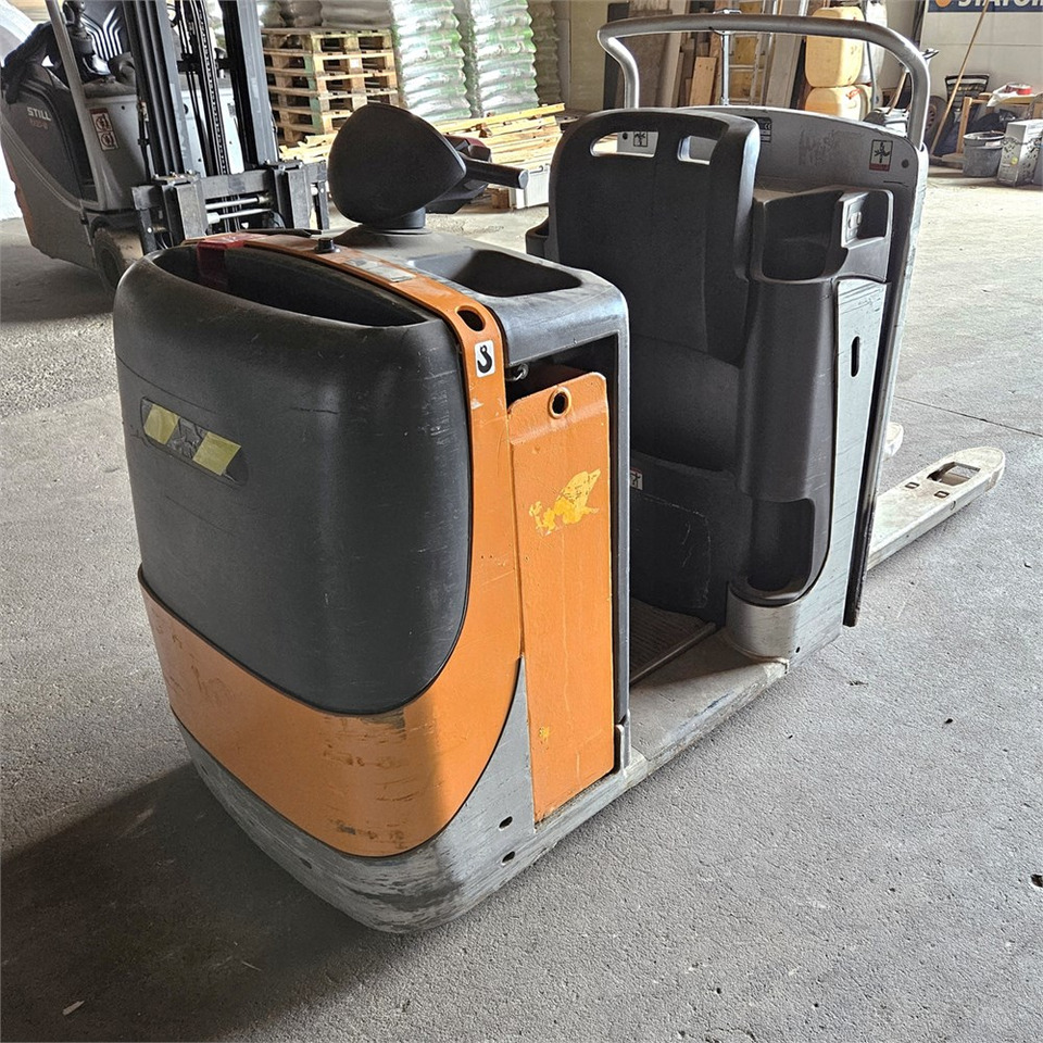 Still CS20 - Niederhubwagen: das Bild 3 Still CS20 - Niederhubwagen: das Bild 3