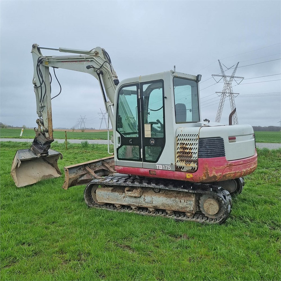 Takeuchi TB175 - Minibagger: das Bild 3 Takeuchi TB175 - Minibagger: das Bild 3
