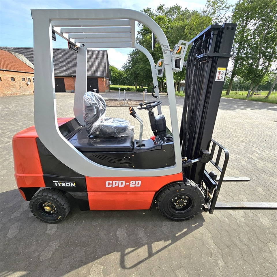 Tyson CPD-20 - Gabelstapler: das Bild 5 Tyson CPD-20 - Gabelstapler: das Bild 5