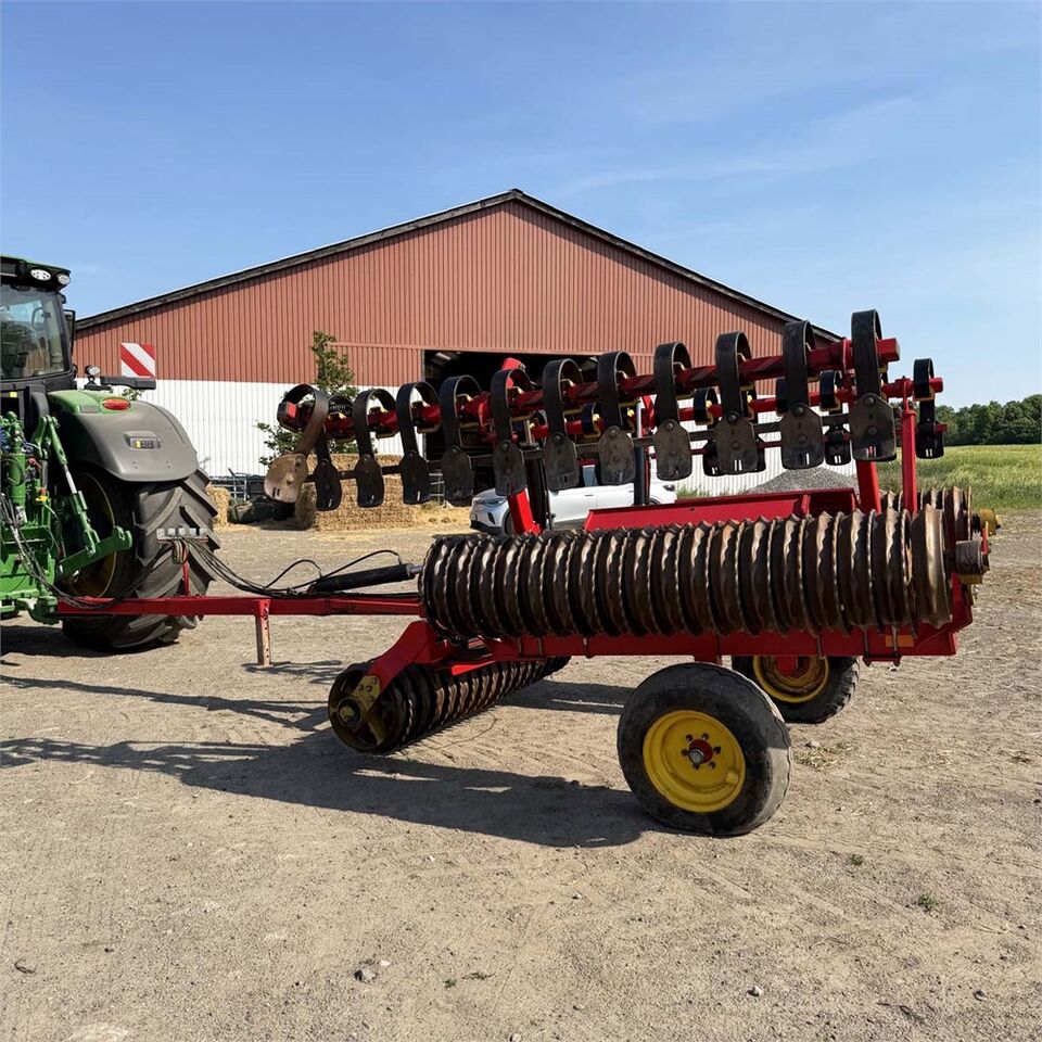 Väderstad Rollex Rx620 - Ackerwalze: das Bild 5 Väderstad Rollex Rx620 - Ackerwalze: das Bild 5