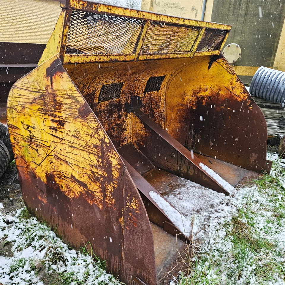 Ladeschaufel für Baumaschine Volvo 5m3: das Bild 1