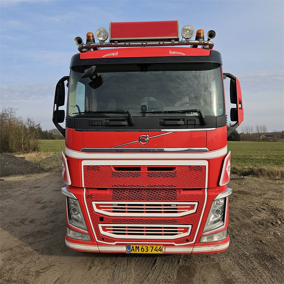 Volvo FH 540 - Seil Abrollkipper: das Bild 4 Volvo FH 540 - Seil Abrollkipper: das Bild 4