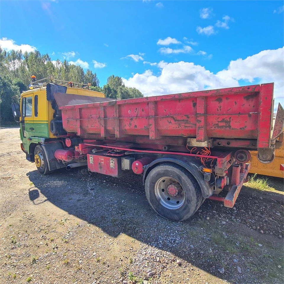 Volvo FL612 - Seil Abrollkipper: das Bild 3 Volvo FL612 - Seil Abrollkipper: das Bild 3