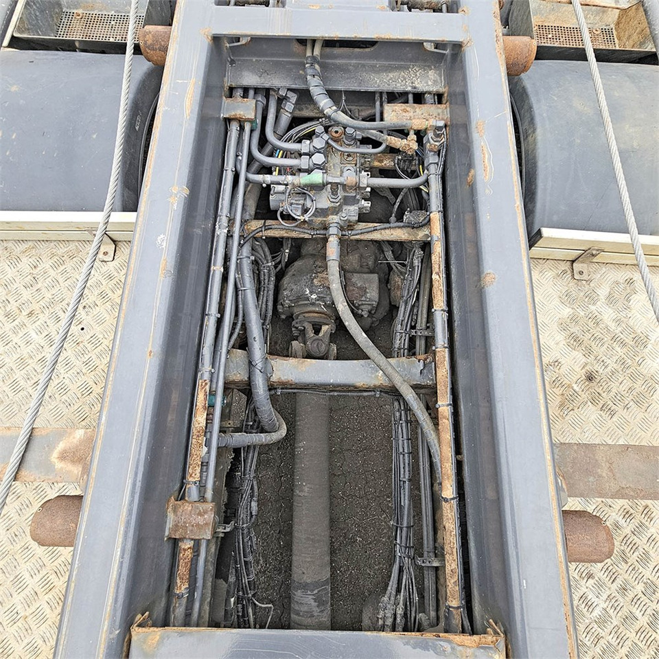 Seil Abrollkipper Volvo FMX 500: das Bild 32 Seil Abrollkipper Volvo FMX 500: das Bild 32