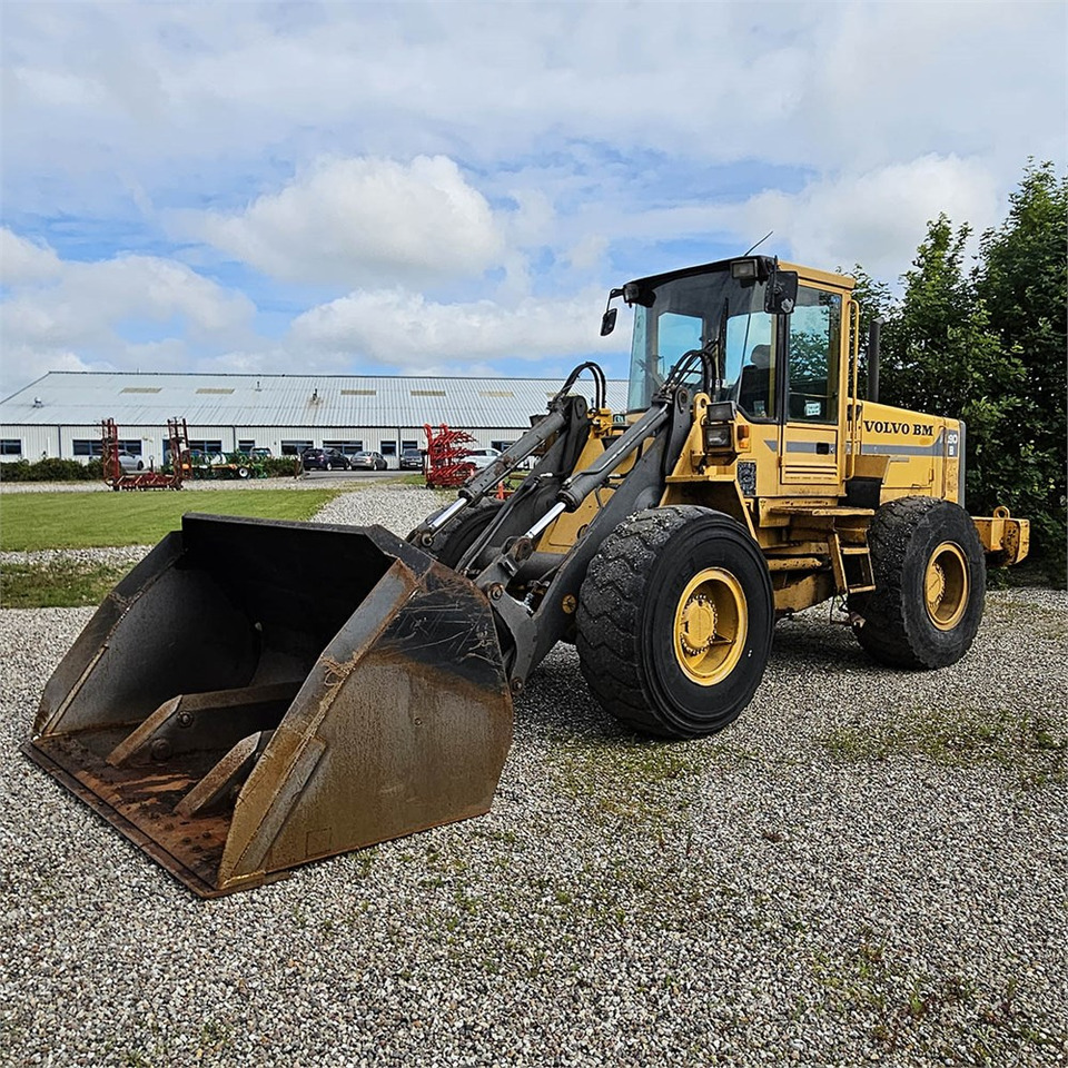 Volvo L90 B - Radlader: das Bild 1 Volvo L90 B - Radlader: das Bild 1