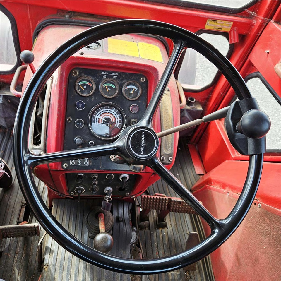Traktor Volvo T810A: das Bild 11