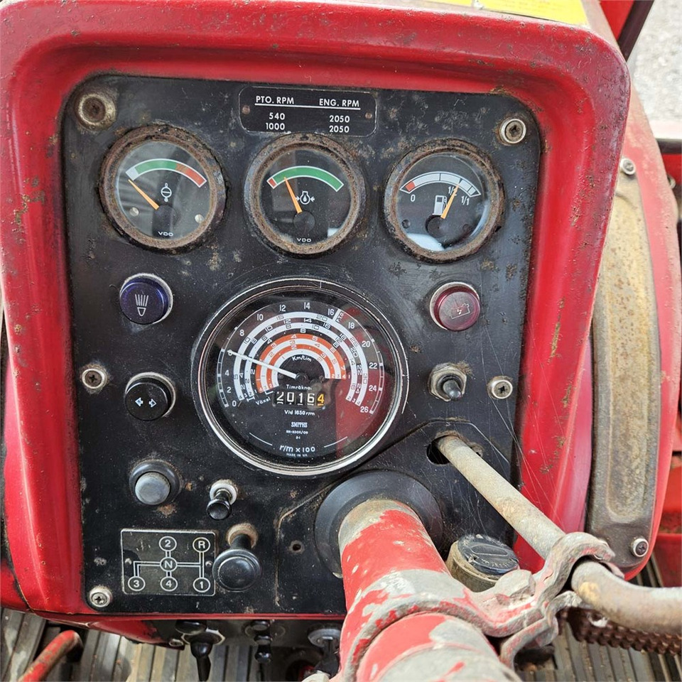 Traktor Volvo T810A: das Bild 12