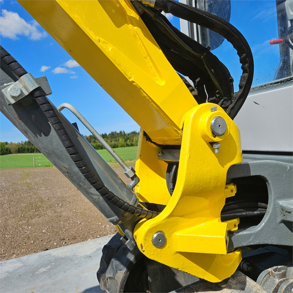 Minibagger Wacker Neuson ET18: das Bild 20 Minibagger Wacker Neuson ET18: das Bild 20