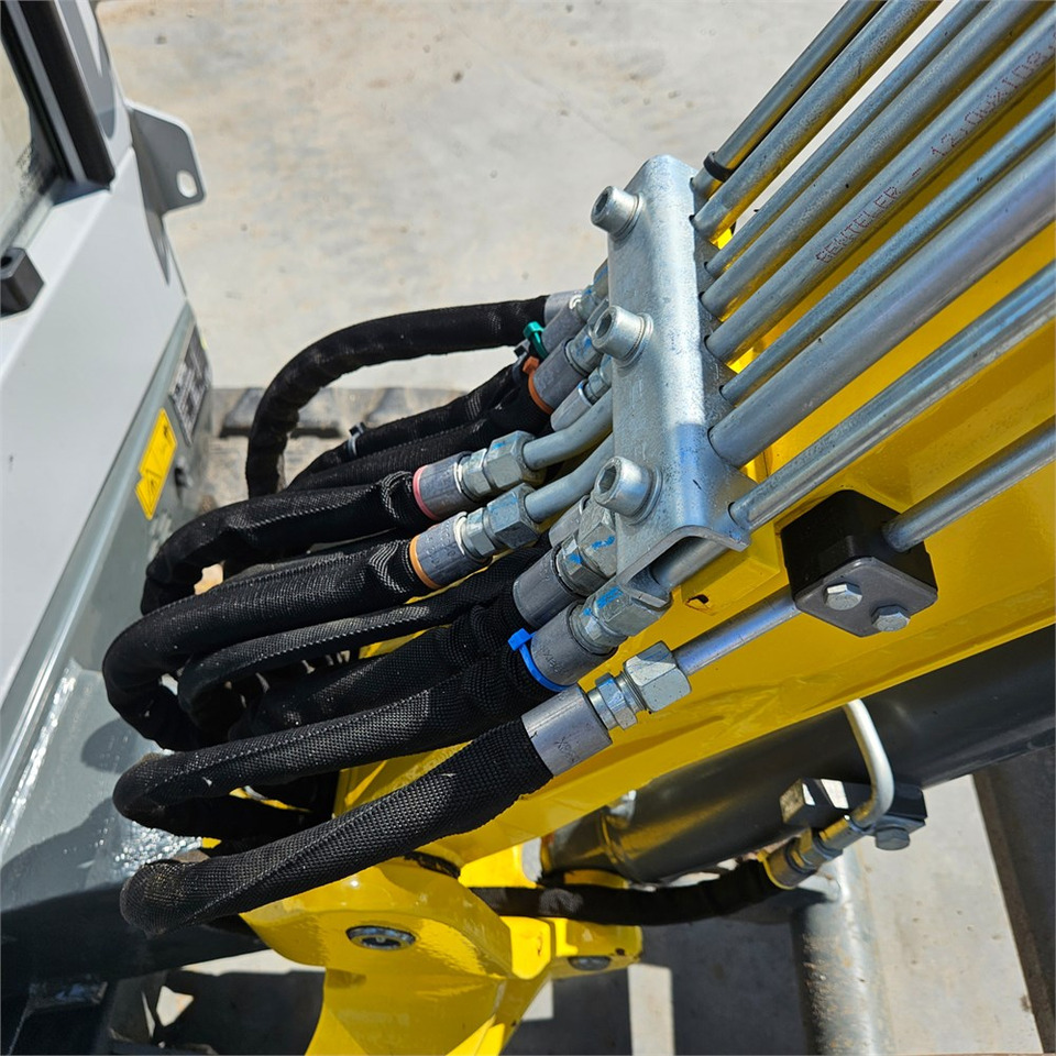 Minibagger Wacker Neuson ET18: das Bild 23 Minibagger Wacker Neuson ET18: das Bild 23