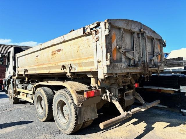 Iveco TRAKKER 410 - Kipper: das Bild 5 Iveco TRAKKER 410 - Kipper: das Bild 5