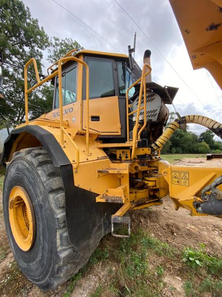 Knickgelenkter Dumper Volvo A 40 D: das Bild 13