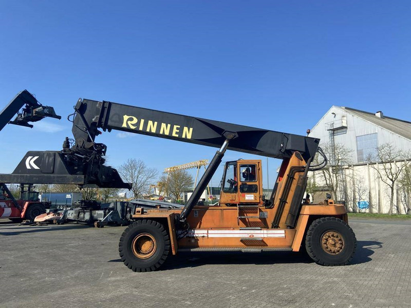 Reach stacker Kalmar DC4160RS4: das Bild 11 Reach stacker Kalmar DC4160RS4: das Bild 11