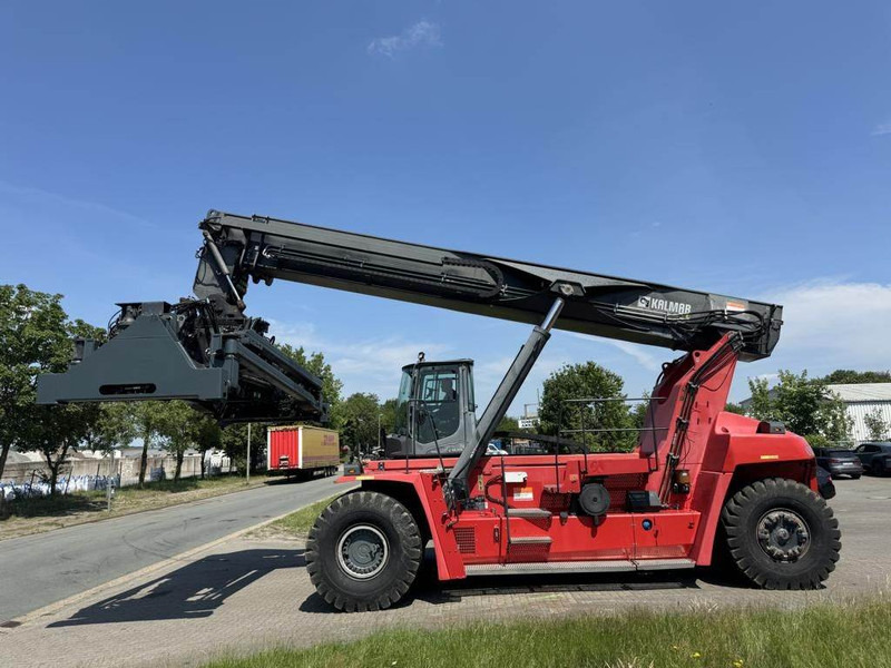 Kalmar DRG450-60C5 - Reach stacker: das Bild 2 Kalmar DRG450-60C5 - Reach stacker: das Bild 2