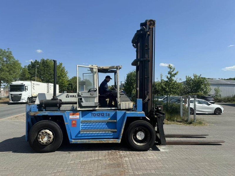 Valmet TD1212S - Dieselstapler: das Bild 3 Valmet TD1212S - Dieselstapler: das Bild 3