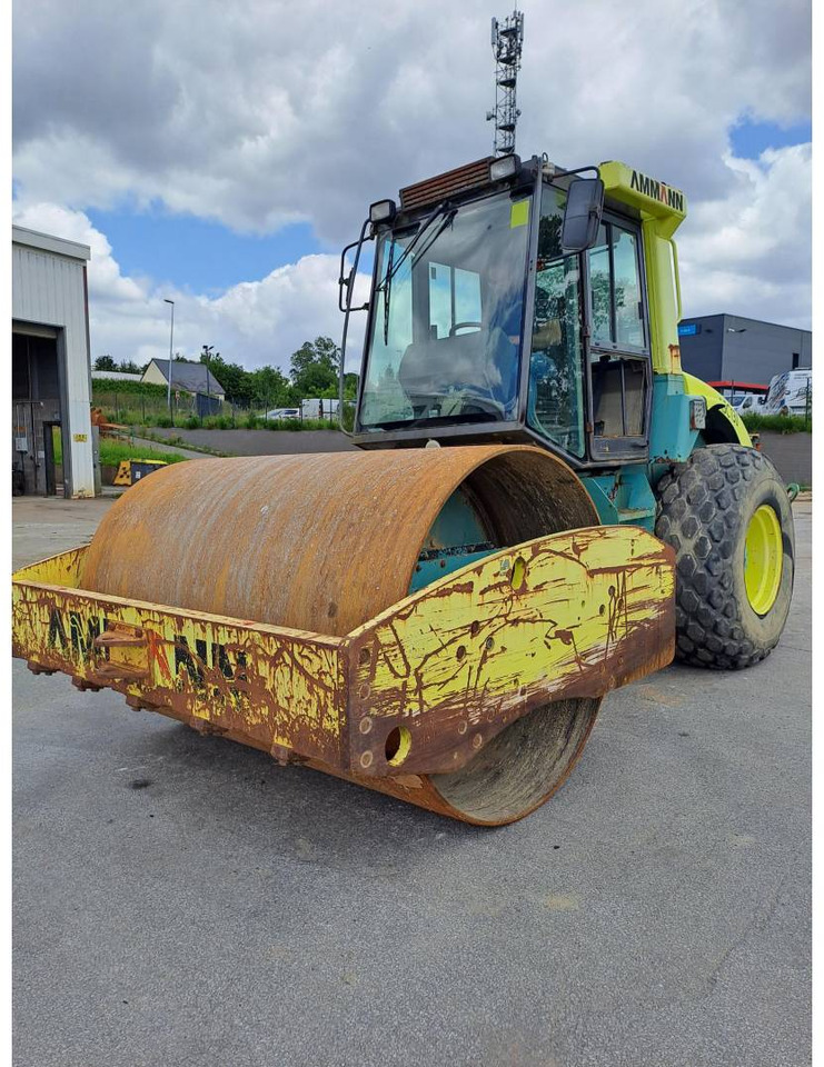 AMMANN-DUOMAT ASC130D - Walzenzug: das Bild 1 AMMANN-DUOMAT ASC130D - Walzenzug: das Bild 1